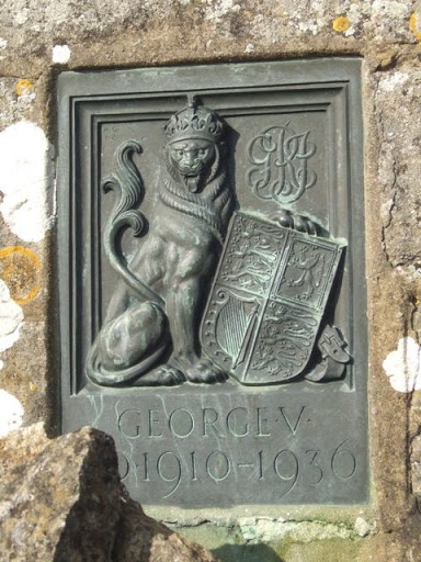 Plaque on entrance to King George's Field