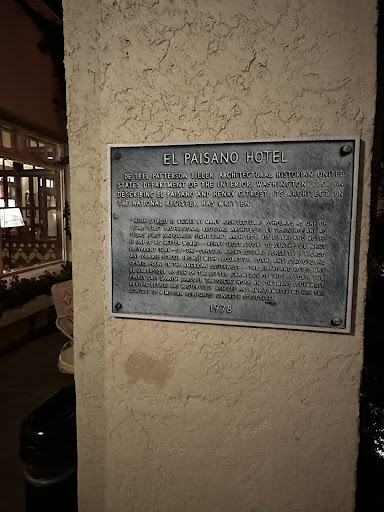 El Paisano Hotel