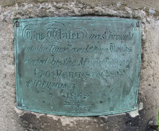 Water pump plaque