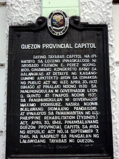 Quezon Provincial Capitol historical marker