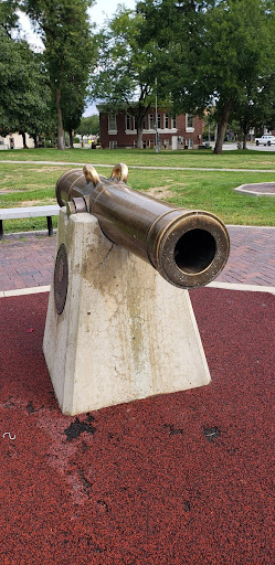 Wenatchee Civil War Cannon