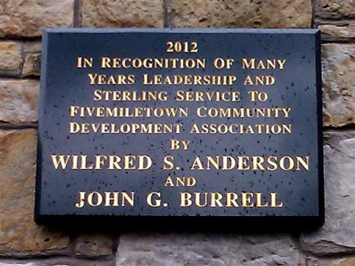 Plaque, Fivemiletown