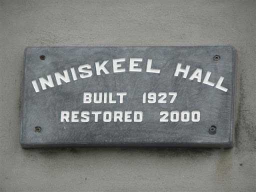 Plaque, Inniskeel Hall