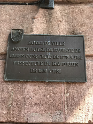 Hotel De Ville