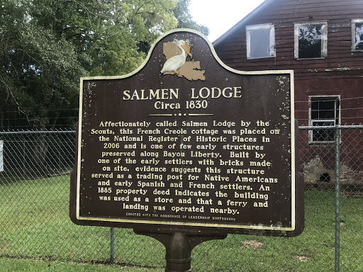 Salmen Lodge