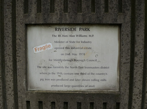 Plaque on Riverside Park Road