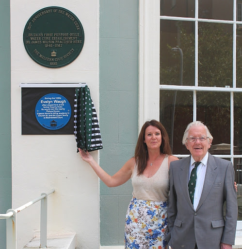 Unveiling the Waugh plaque at Park View