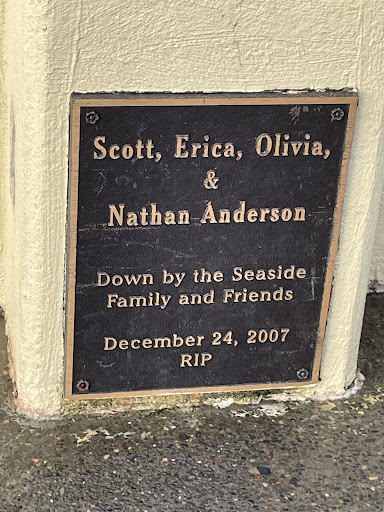 Scott, Erica, Olivia, & Nathan Andersen
