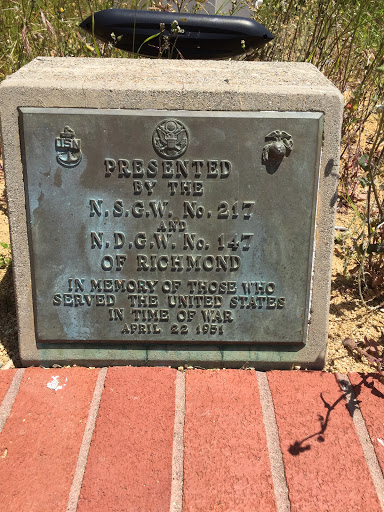 In Memory of Those Who Served the United States in Time of War