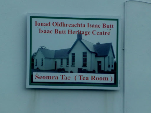 Plaque, Isaac Butt Centre, Cloghan