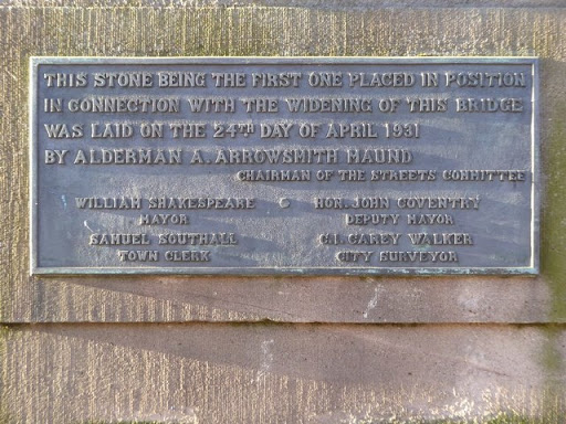Commemoration plaque