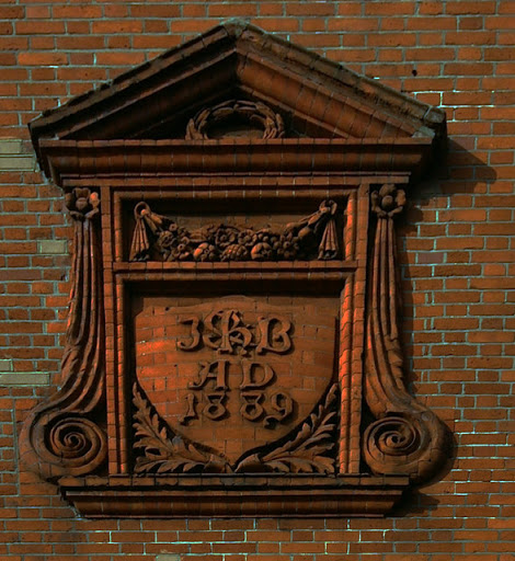 Elaborate date plaque, Greenland Road, Camden Town