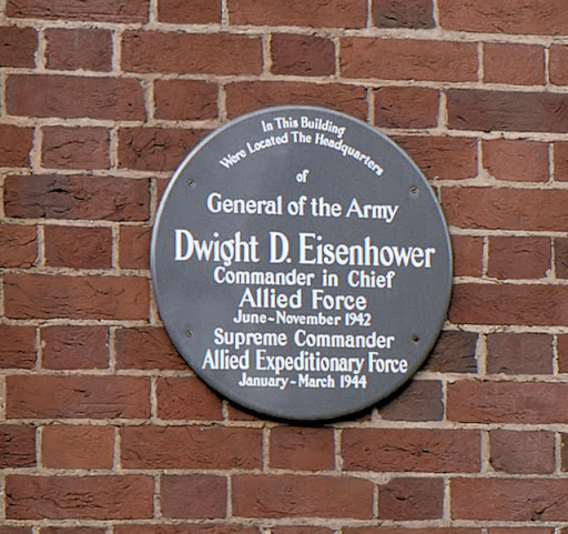 Dwight D Eisenhower plaque, London W1