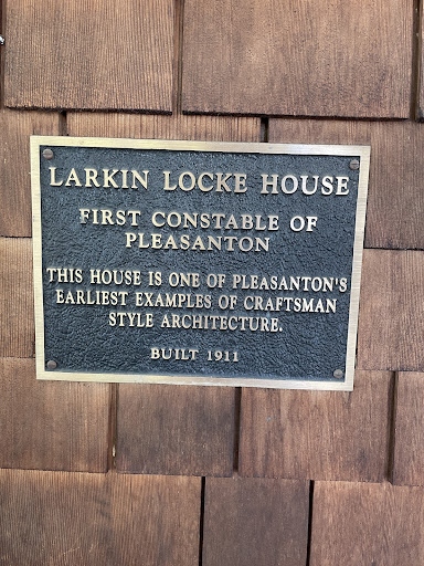 Larkin Locke House