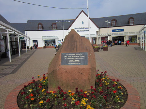The plaque at Gretna Gateway shopping centre