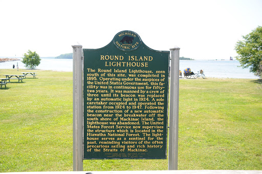 Round Island Lighthouse