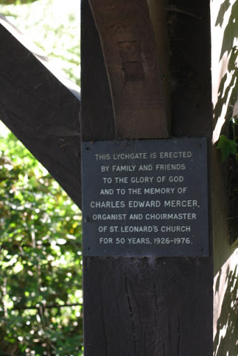 St Leonard's Church  (2)