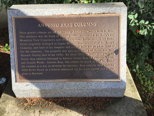 Antonio Bras Columns