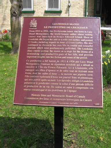 Leaskdale Manse