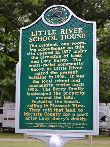 Little River School House / Isaac and Lucy Berry