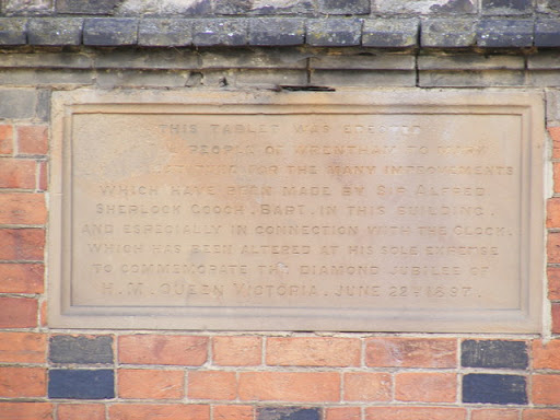 Plaque on the Old Town Hall, Wrentham