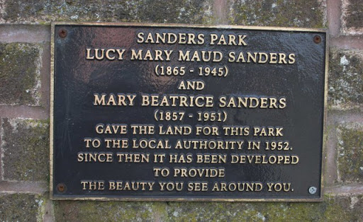 Plaque at main entrance to Sanders Park, Kidderminster Road, Bromsgrove, Worcs