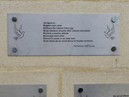 Peace pledge, St Patrick's PS, Gortin