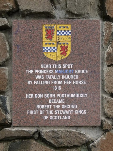The Marjory Bruce Cairn: plaque
