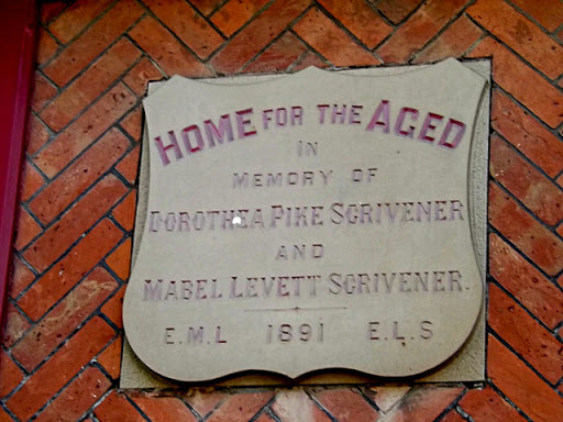 Plaque on the Peasenhall Armshouses