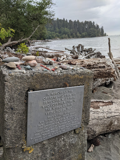In Memory of the Officers and Crew of Schooner W. J. Pirrie