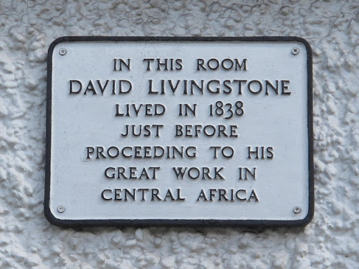 Plaque on Livingstone Cottages, High Street, Chipping Ongar (2)