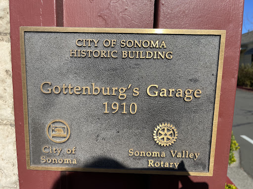 Gottenburg's Garage, 1910