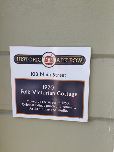 1920 Folk Victorian Cottage