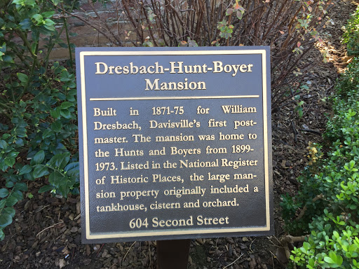 Dresbach-Hunt-Boyer Mansion