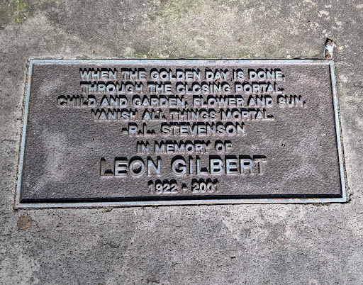 Leon Gilbert