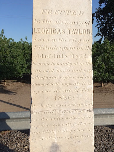 Leonidas Taylor and the Steamer 'Belle'