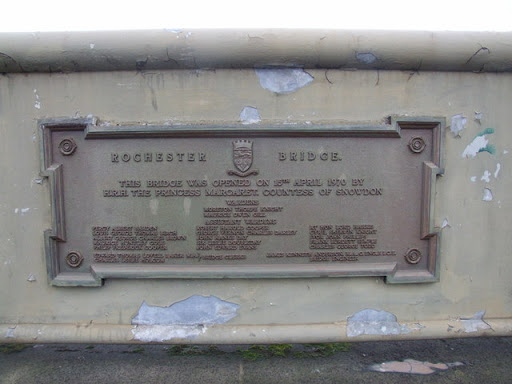 Plaque on Rochester Bridge