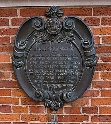 War memorial plaque, Gray's Inn
