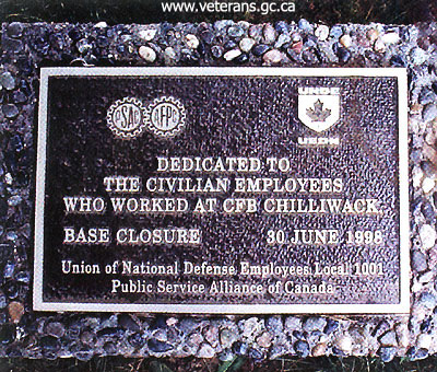 UNDE (PSAC) plaque to the civilian employees who worked at CFB Chilliwack
