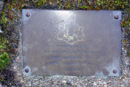 Plaque by Kylerhea River footbridge
