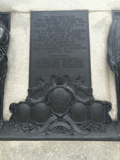 TO COMMEMORATE THE HEROISM AND SACRIFICE OF ALL COLORED SOLDIERS