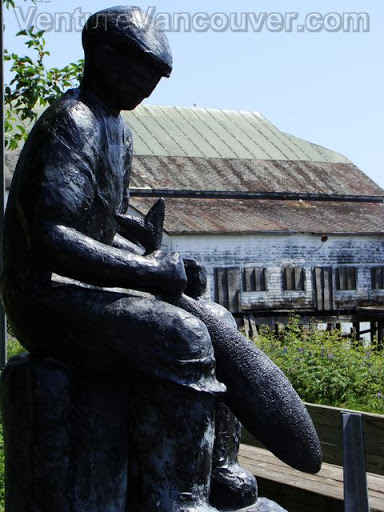 Japanese-Canadian Fishermen's Memorial "Wind" (2002)