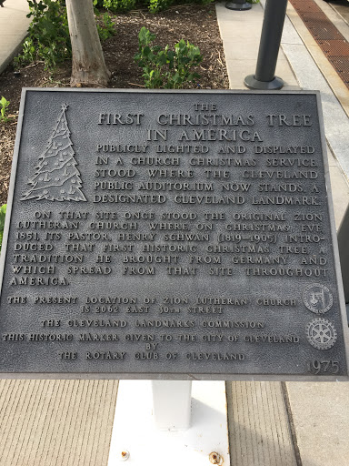 The First Christmas Tree in America