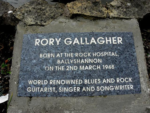 Rory Gallagher plaque, Ballyshannon