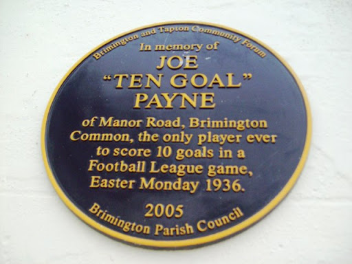 Plaque on the Wall of the Miners Arms, Brimington Common