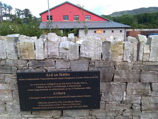 Plaque, Ardara